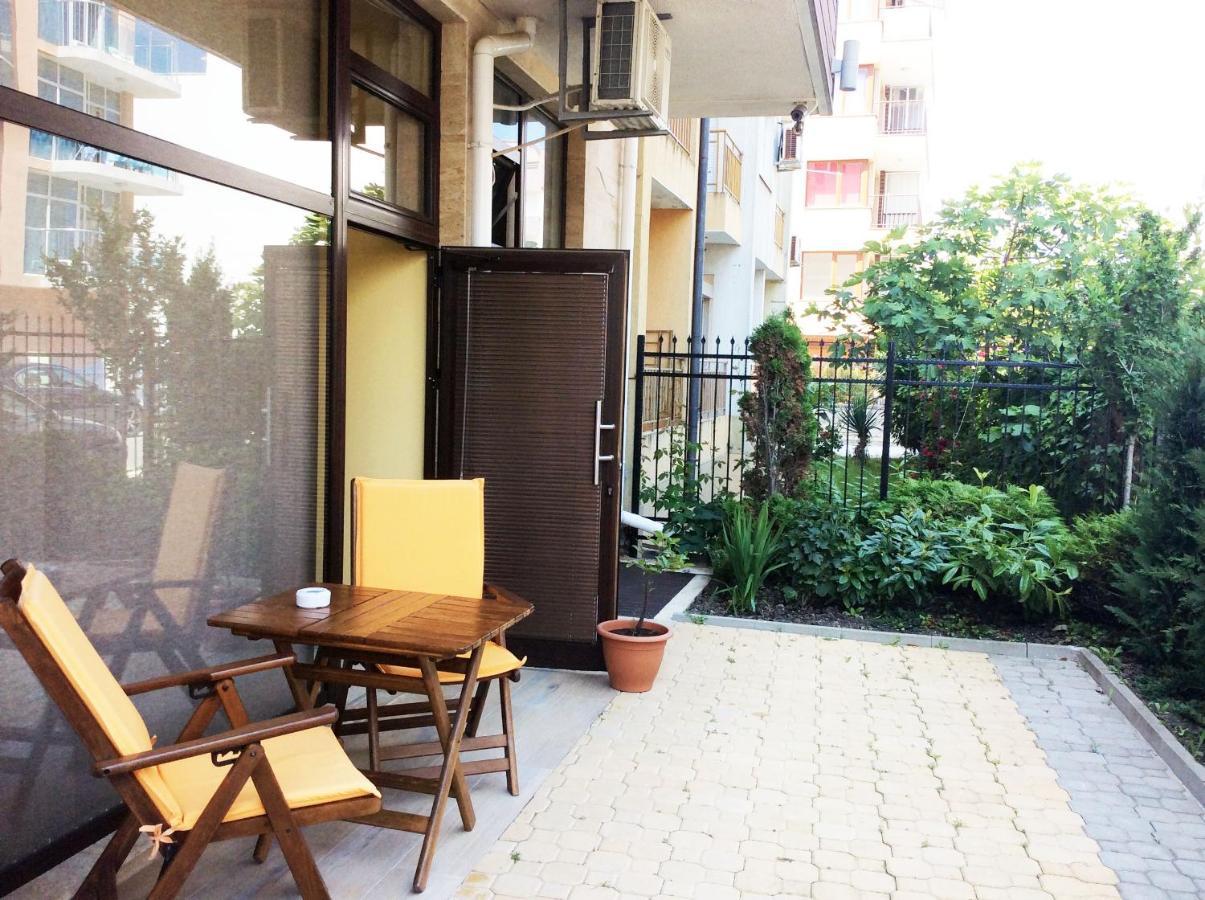 Stamopolu Lux Ground Floor Hotel Primorsko Eksteriør billede