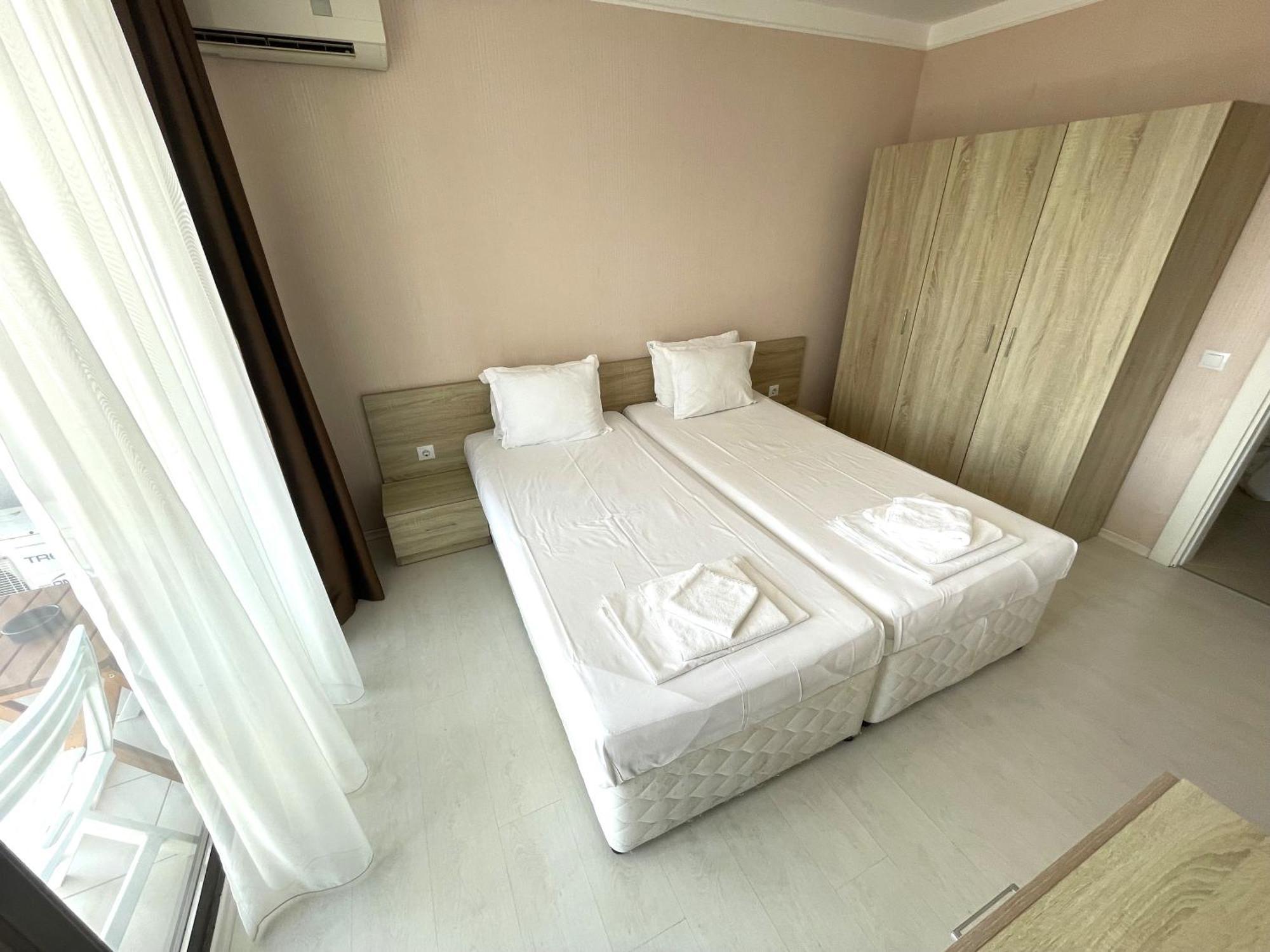 Stamopolu Lux Ground Floor Hotel Primorsko Eksteriør billede