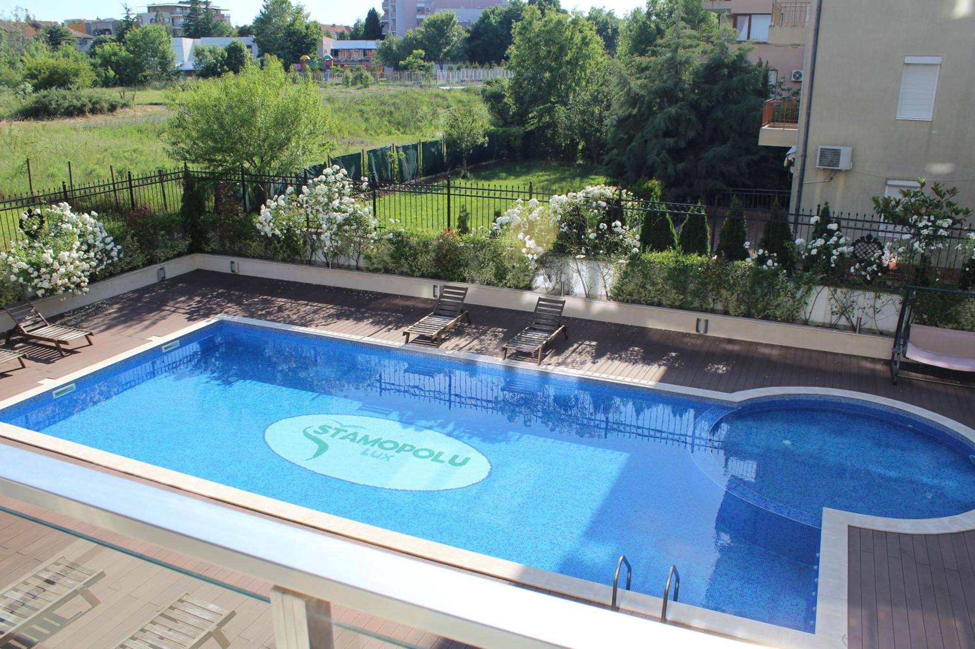 Stamopolu Lux Ground Floor Hotel Primorsko Eksteriør billede
